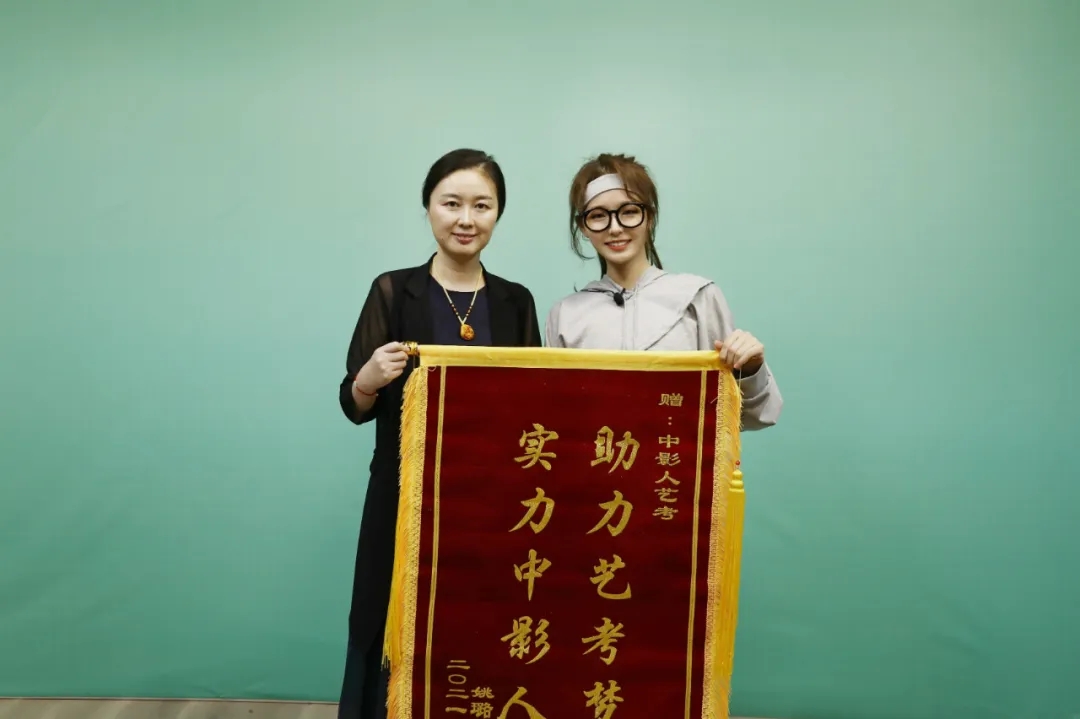表演艺考朗诵环节应该怎么准备