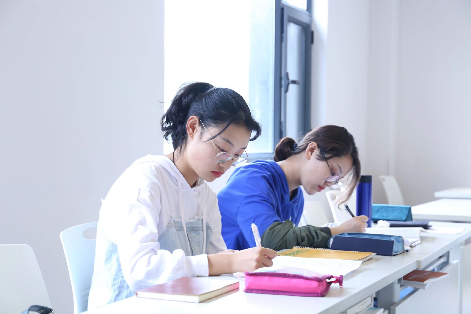 往年艺考表演题目考什么